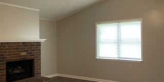 20 Hanover Dr Gallery 2