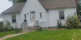 Coming Soon! 2 Bedroom, Pet Friendly Home with a Detached Garage! Gallery 1