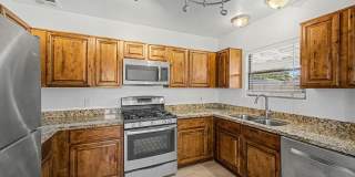 156 W Highland Avenue Gallery 4