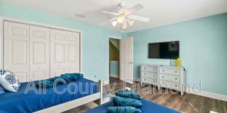 9004 Polly Ave Gallery 17