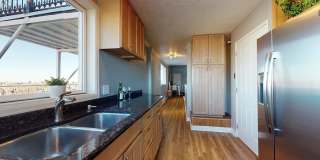 Latitude 40 Gallery 43