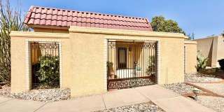 3201 La Ronda Place Northeast Gallery 1