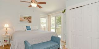 WINTER RENTAL: Two Beaches Cottage Gallery 16