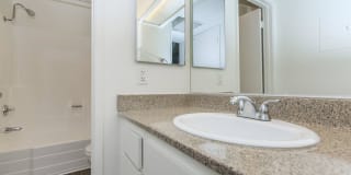 Maplewood Apartment Homes Gallery 13