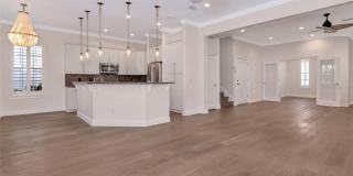 947 HEMINGWAY CIRCLE Gallery 12