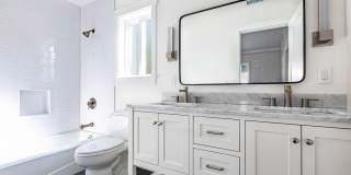 522 N Maplewood Street Gallery 10