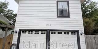 1705 North 17th Avenue Gallery 1