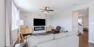324 CEDAR SPRING Gallery 14