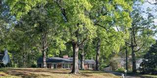 Newly updated home in West Burlington Gallery 36