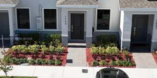 1549 Northeast 3rd Avenue Gallery 1