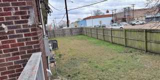 Renovated 2 bedroom Duplex NOW AVAILABLE!! ~ Minutes from midtown/downtown Memphis Gallery 14