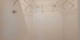 502 N H Street Gallery 12