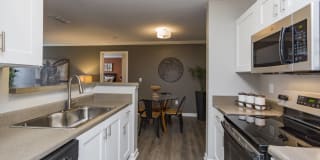 Stoneridge Farms Apartments Gallery 5