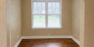 Large 3 Bed, 2 Bath Two-Story Home Gallery 3