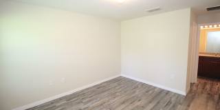 Roomy 3 Bed 2 Bath Duplex Home for Rent w Lawn Cutting Included! Gallery 32