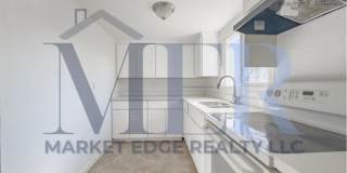 2Bed/1Bath House at AZ-51/Thomas Rd! -- NO HOA! FENCED-IN YARD! -- NO APPLICATION FEE! Gallery 1