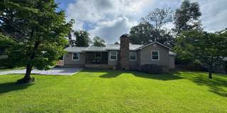 3 Bedroom 2 bath remodeled home Gallery 1