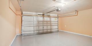 2346 ADAMS LAKE Boulevard Gallery 33