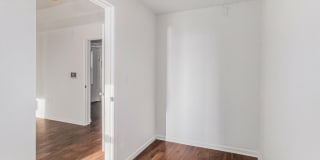 East Jefferson Apartments Gallery 6
