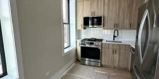 2258 N Southport Gallery 2