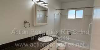 Central Roseville: 2 Bedroom 1 Bathroom Single Level, Large Living Room Central Heat and Air Updated Kitchen and Bathrooms Gallery 27