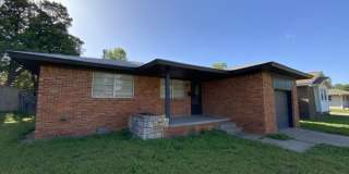 2013 North College Avenue Gallery 1