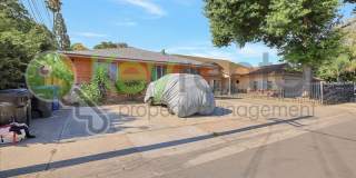 4806 Yosemite Avenue Gallery 23