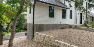 UT PRE-LEASE: Constructed August 2018, Luxury North Campus 3 bed / 3 bath home Gallery 32