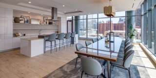 1131 N Wells St Gallery 2