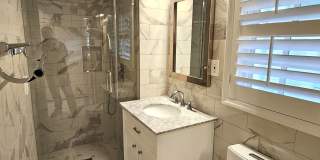 Stunning 3 Bedrooms, 2 Baths Valley Village home with detached, private Recording Studio Gallery 12