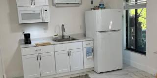 735 NE 37th Street Gallery 6