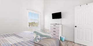 113 4th Ave Gallery 29