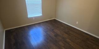 707 Devonian Drive Gallery 19