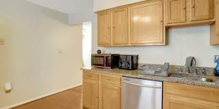 8819 HARDESTY Drive Gallery 4