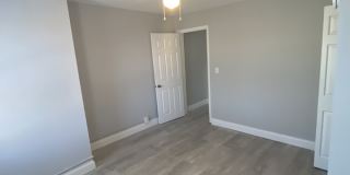 424 Ilchester Avenue Gallery 11