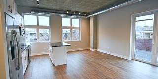 3833 N Broadway Gallery 2