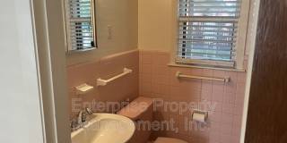 5081 Whitehall Ave Gallery 25