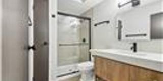 (55+) Newly Renovated 2br Condo in the Heather Gardens Community Gallery 17