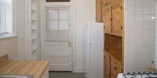 5415 S. Woodlawn Avenue Gallery 15