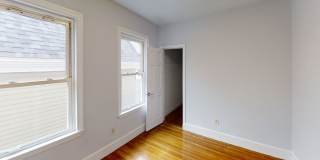 NIce 3 bed in Somerville Gallery 5