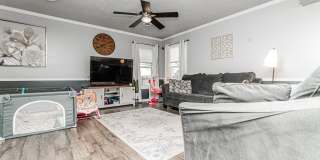 Please View 3D Virtual Walk-Through Before Scheduling a Showing Gallery 4