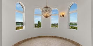 Vista Panoramic View 6 Bedroom 4.5 Bathroom Home for Rent Gallery 17