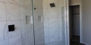 5 bedroom 3 bath Gallery 30