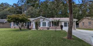 Ranch Style 3BD/ 2 Bath - Fully Fenced In! Gallery 1