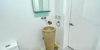 213 N WASHINGTON DRIVE Gallery 21