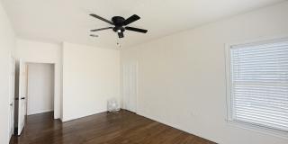 1214 Sutton Gallery 24