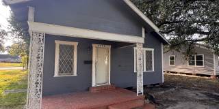 2408 17th St Gallery 1