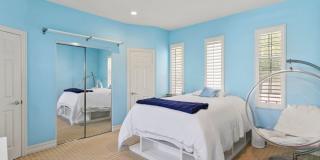 Bonita Canyon Luxury Estate With Pool Gallery 37