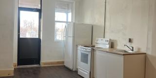 3325 Gratiot Avenue - R Gallery 2