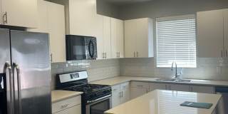 3 bedroom, 2.5 bathroom, 1 car garage Gallery 16
